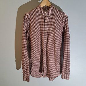 GAP Men's Medium Standard Fit Long Sleeve Heavy Weight Oxford 100% Cotton